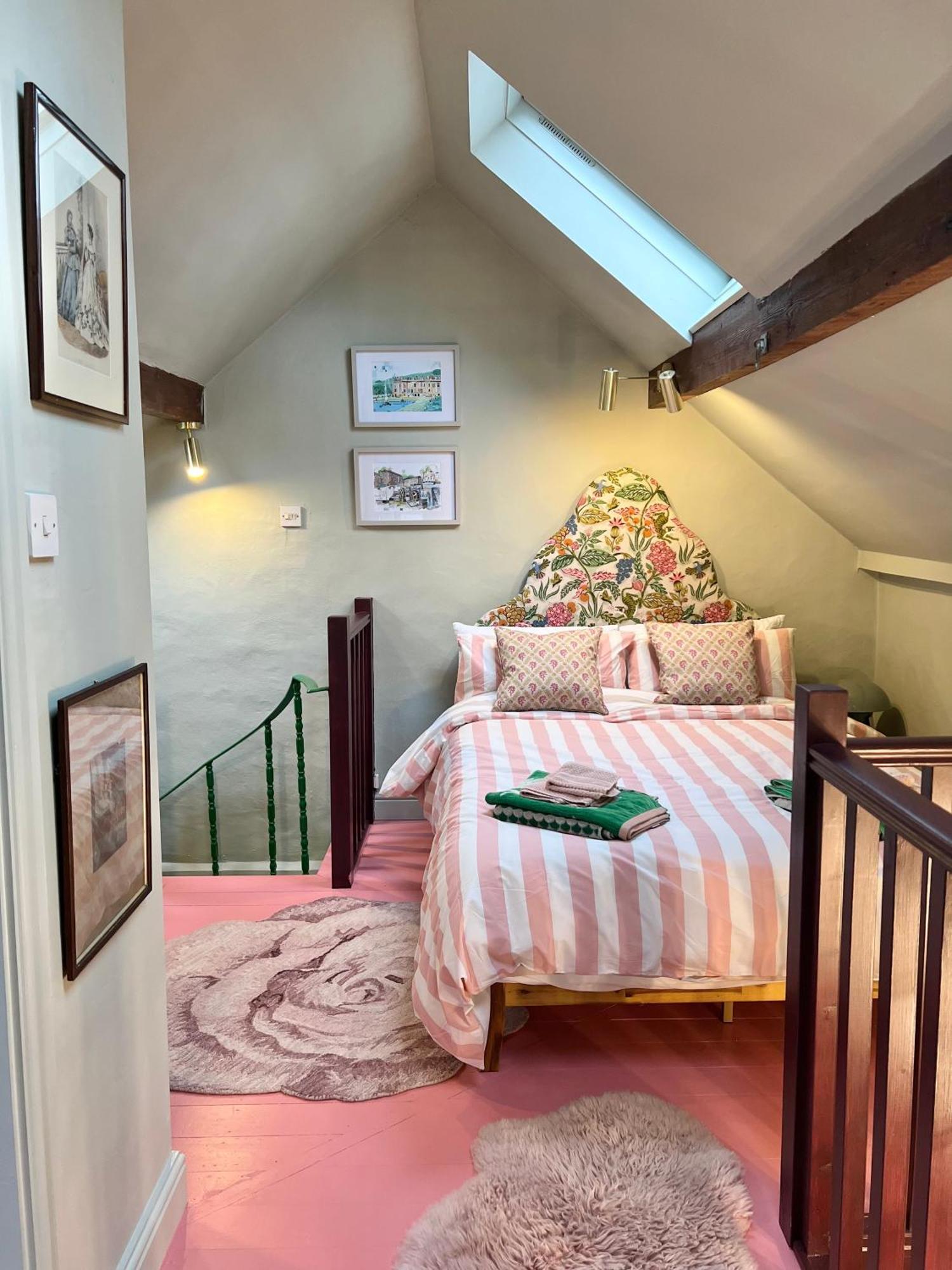 Rowan Cottage Кромфорд Екстер'єр фото